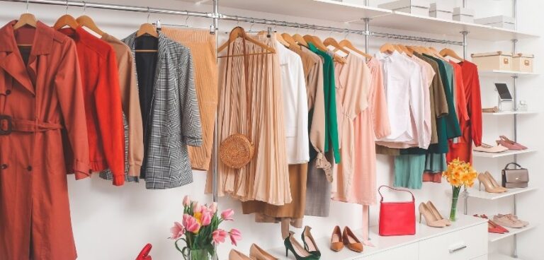 Sézane vs Balzac Paris: Quelle Marque Éthique est la Meilleure pour Votre Garde-Robe?